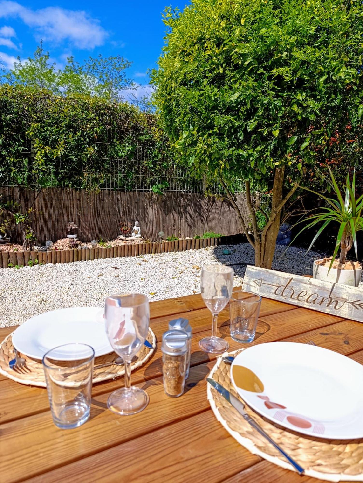 With Pool In Secure Appartement